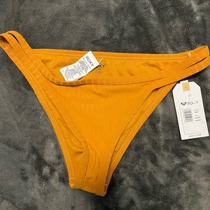 Roxy bikini bottom